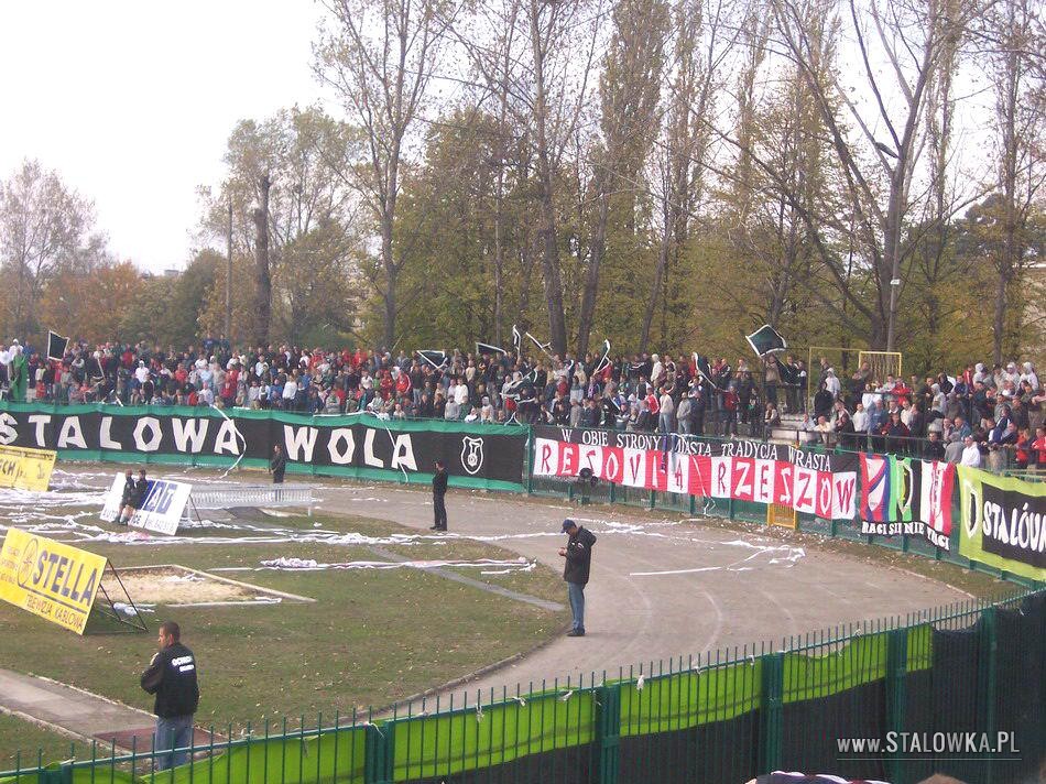 Stal Stalowa Wola - Stal Rzeszów (2005-10-21)