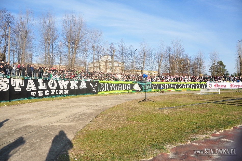 Stal Stalowa Wola - Resovia Rzeszw (2010-10-30)